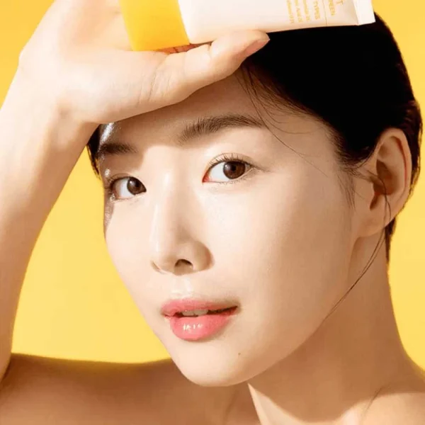 celimax-poredark-spot-brightening-care-sunscreen-50ml-pic-2