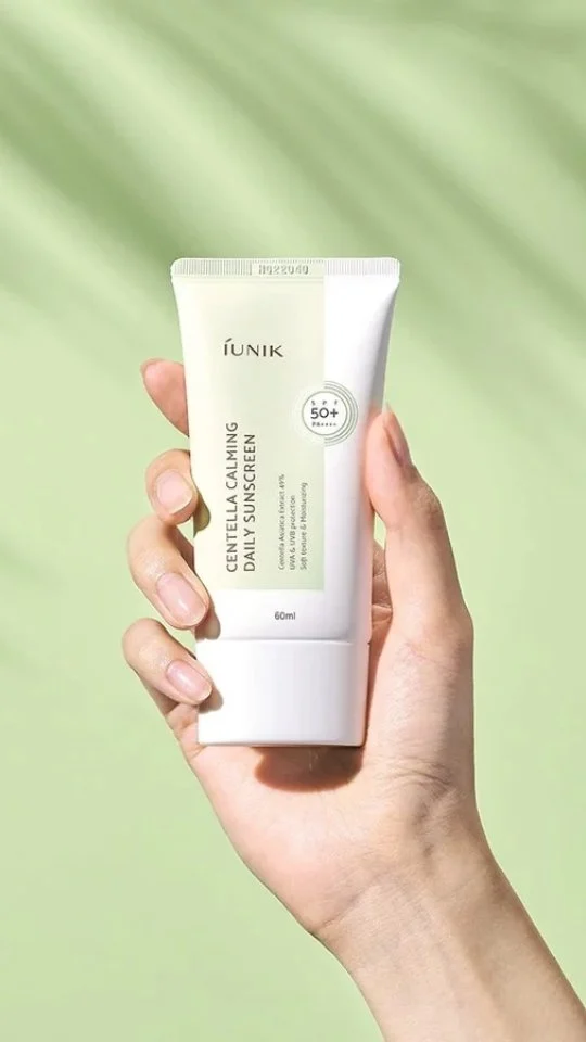 Pre správnu aplikáciu SPF dodržiavajte nasledujúce kroky!🌞 @iunik_official

#skinguru24 #koreanskincare #koreanmakeup #iunik #spf